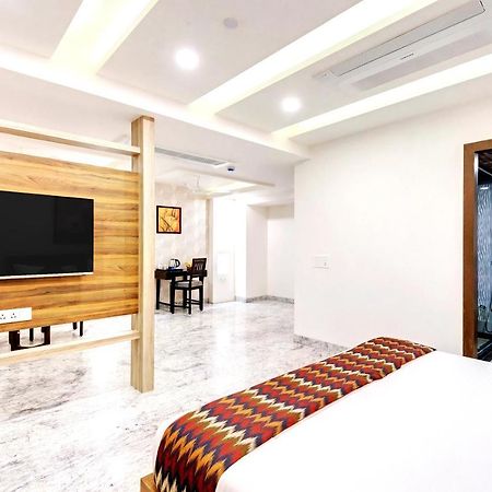 Click Collection Jaipur, Sindhi Camp Hotel Bagian luar foto